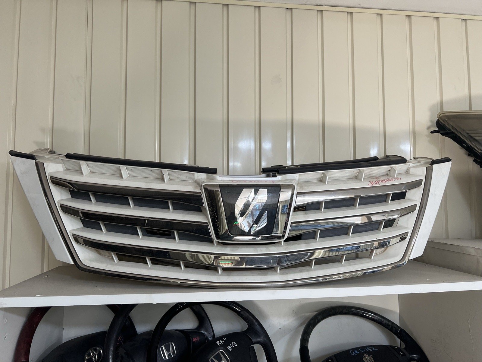 Toyota Alphard — фото 6