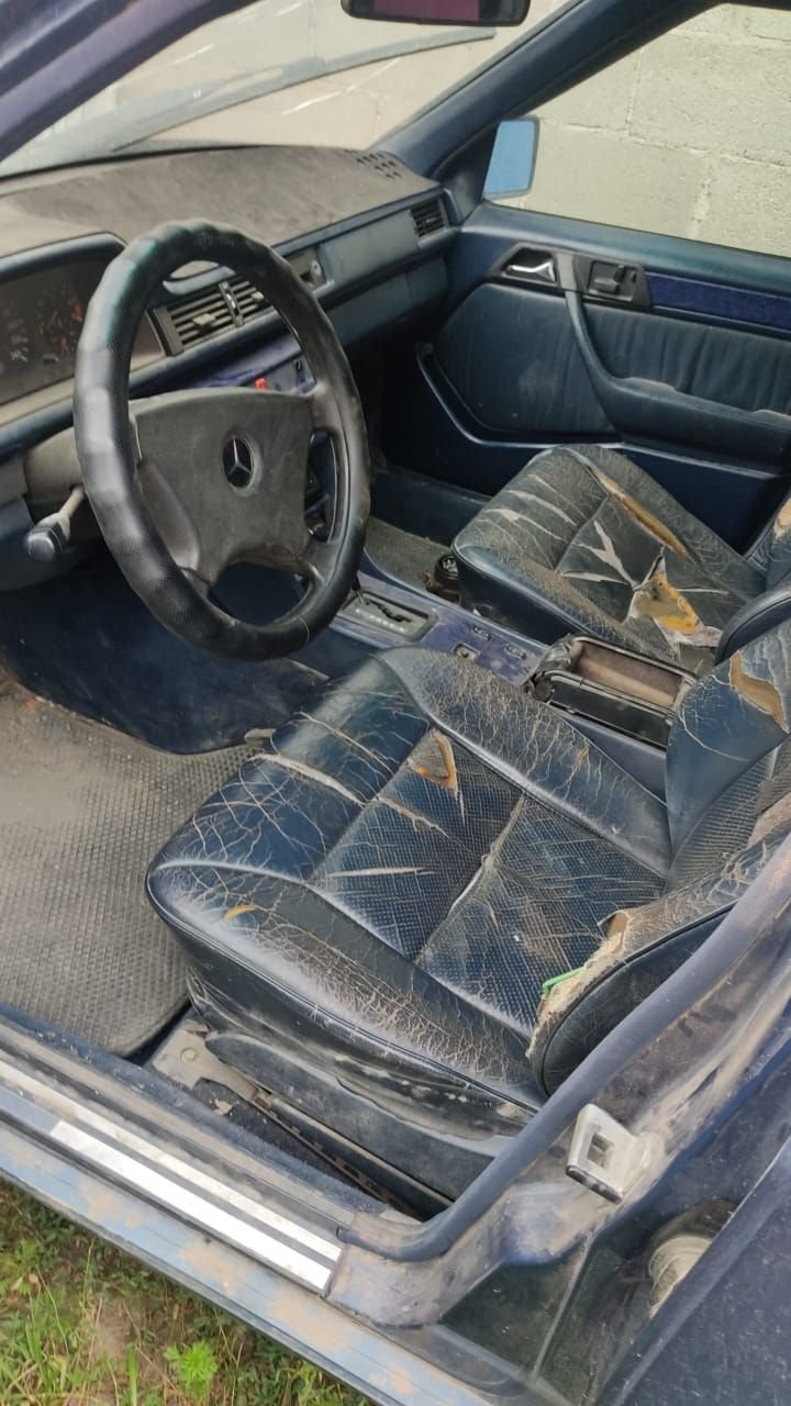 Mercedes-Benz E-класс (W124) — фото 8